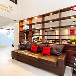 Reddoorz Ura Hotel Hung Phuoc 4