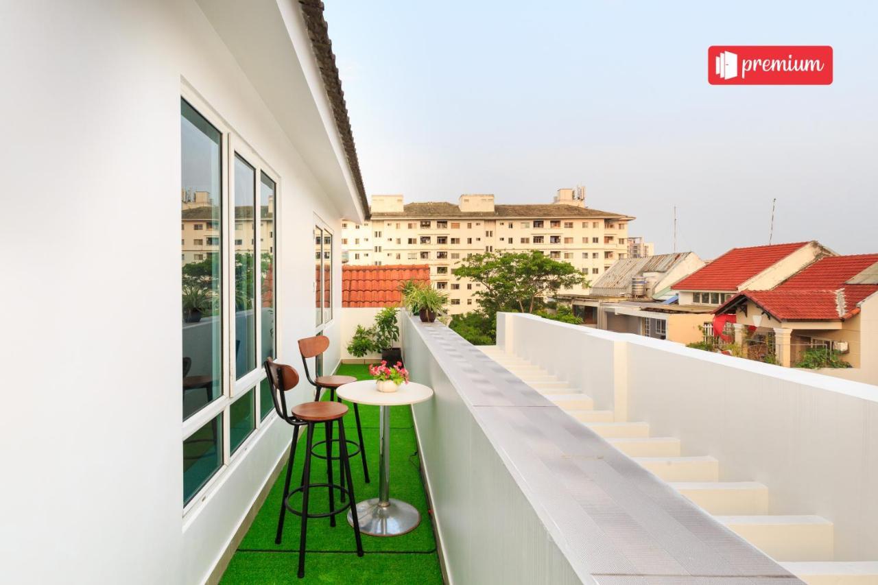 Reddoorz Ura Hung Phuoc 4 Ho Chi Minh City